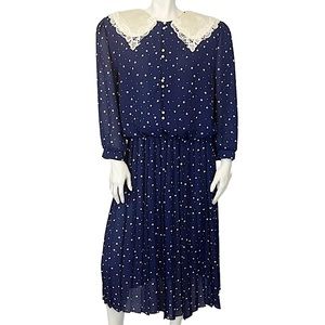 VINTAGE Starry Night Navy Blue Oversized Lace Collar Button Front Pleated Midi